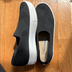 Black Steve Madden Platform Slip Ons size 6